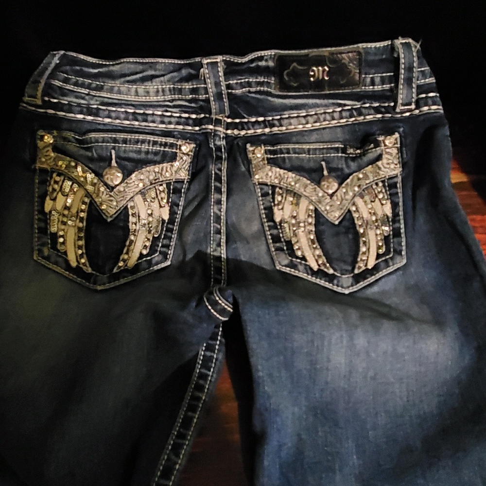 Capris - Picture 2 of 3